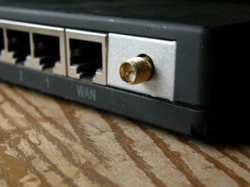 ap pistikupesa wifi antenni jaoks